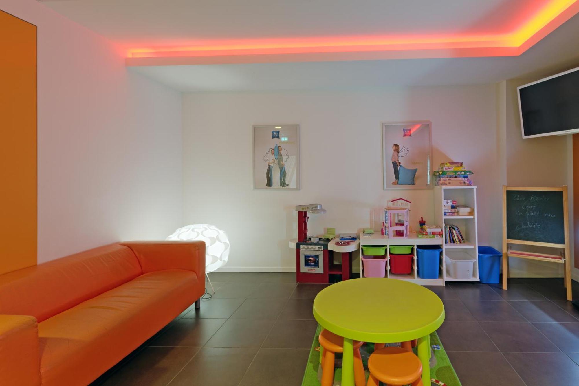 Ibis Budget Hotel Bonn Sued Koenigswinter Exterior photo