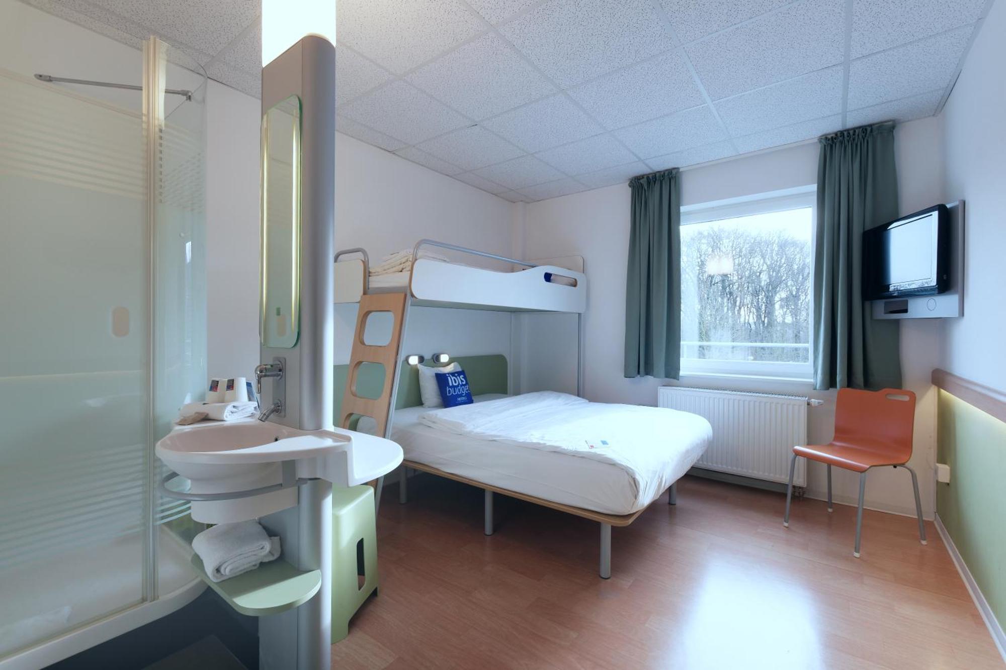 Ibis Budget Hotel Bonn Sued Koenigswinter Exterior photo